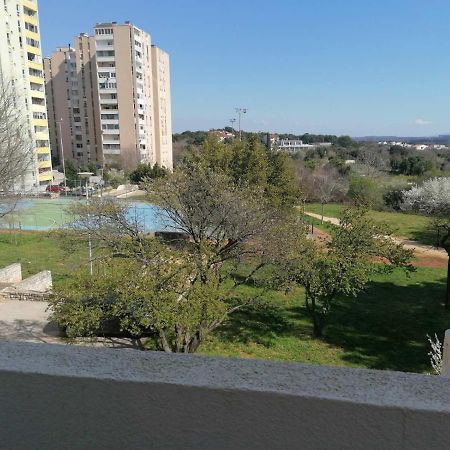 Apartman Petra Pula Exteriér fotografie